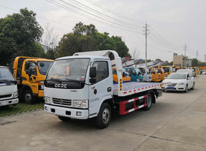 国五东风多利卡蓝牌一拖二清障车发车，湖南长沙客户来厂自提！图片