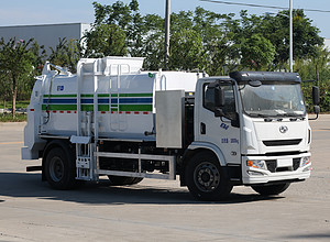 上汽跃进餐厨垃圾车