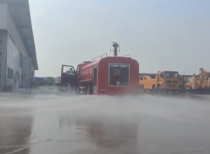 东风消防洒水车视频图片